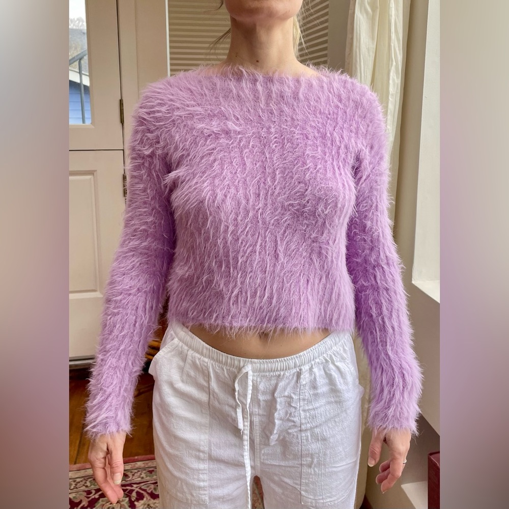 Fuzzy purple crop sweater UO
